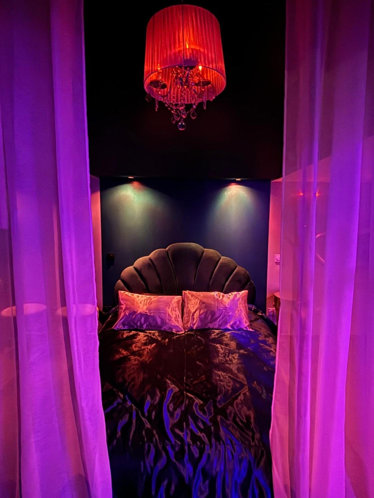 האזברוק La Terrasse Des Spas - Restaurant - Institut Massage מראה חיצוני תמונה